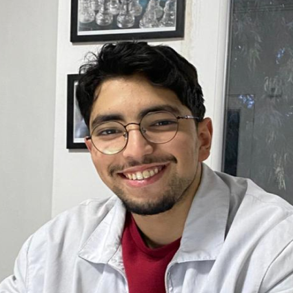 صورة أخرى لفريق العمل